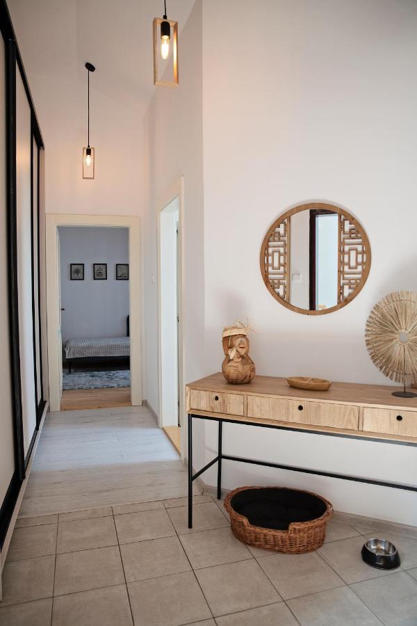 Cozy Modern Apartment In The Old Town - Hlavna Street โกชิเซ ภายนอก รูปภาพ