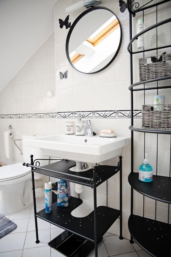 Cozy Modern Apartment In The Old Town - Hlavna Street โกชิเซ ภายนอก รูปภาพ